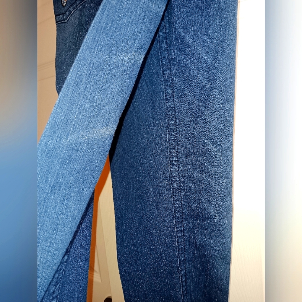 NY APPAREL SIZE 12 JEANS like new